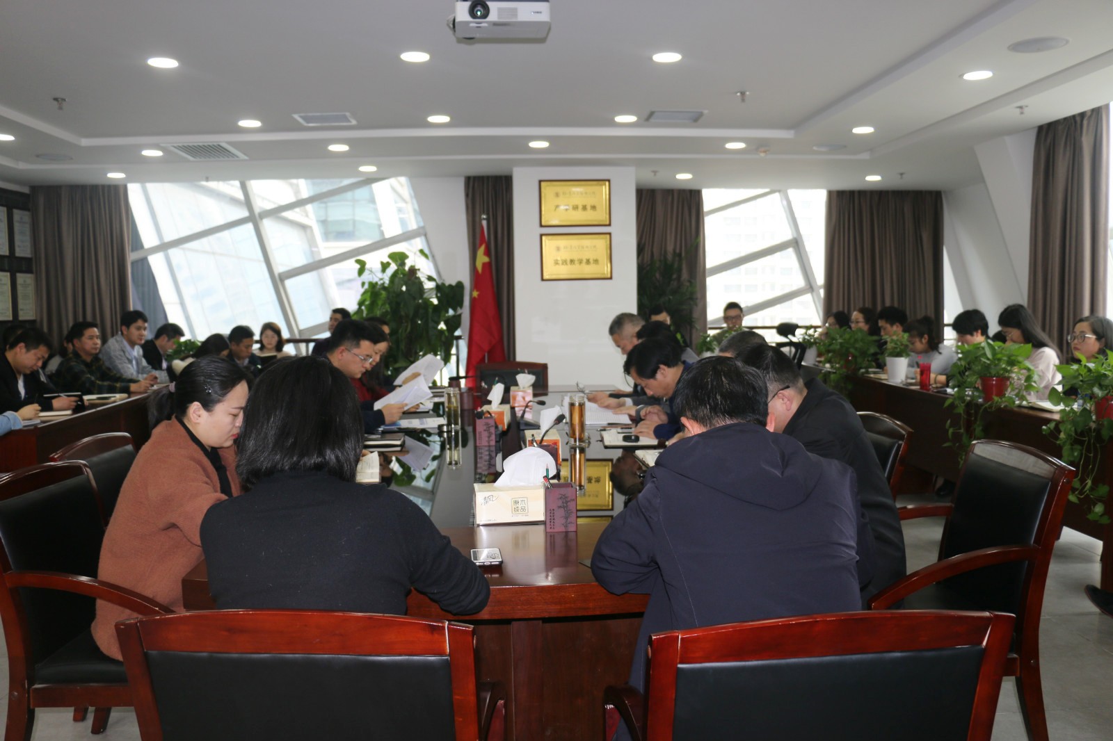 ˮ������˾�ٿ�ר�����ͨ���������Ź�˾2019�깤��������һ������ְ�����������