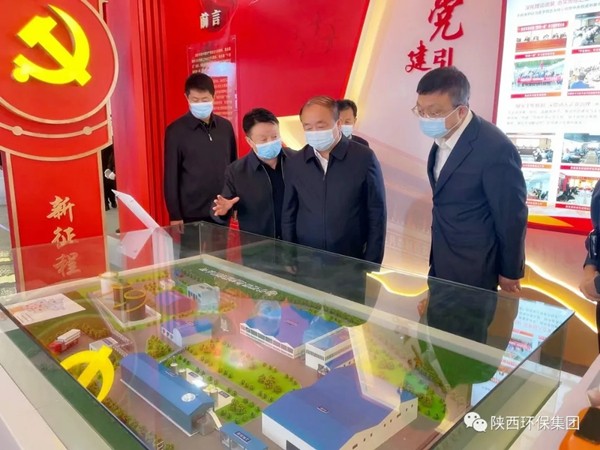 省委常委、省委组织部部长张广智到陕西JDB电子集团党建成就展区参观领导 省委常委、省委组织部部长张广智到陕西JDB电子集团党建成就展区参观领导