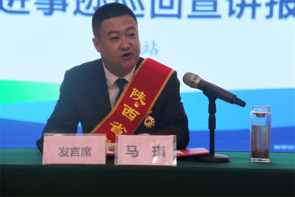 倾听劳模故事 感触劳模力量——陕西JDB电子集团劳模先进事迹宣讲团走进榆林 倾听劳模故事 感触劳模力量——陕西JDB电子集团劳模先进事迹宣讲团走进榆林