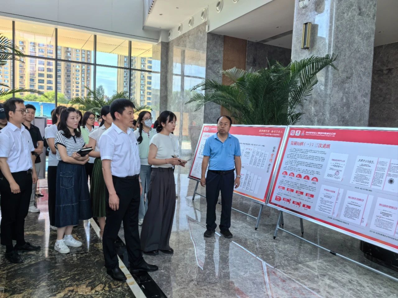 陕西JDB电子集团组织参观“档案宣传进企业」毓览 陕西JDB电子集团组织参观“档案宣传进企业」毓览